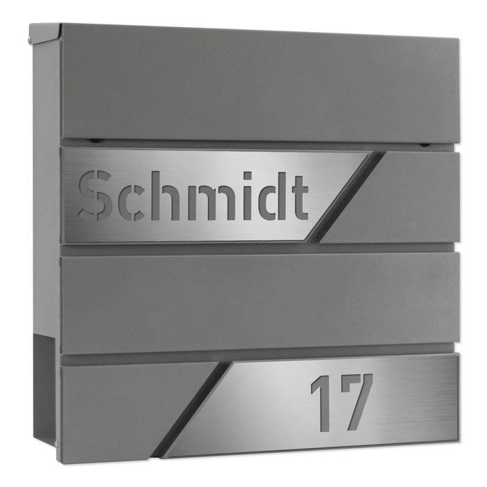 AlbersDesign Briefkasten B1 in Graualuminium (RAL9007) personalisiert mit Edelstahl-Schildern