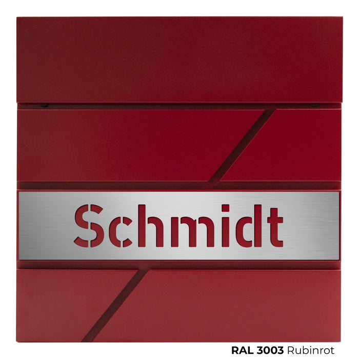 AlbersDesign Briefkasten B17 in WUNSCHFARBE personalisiert mit Edelstahl-Schild