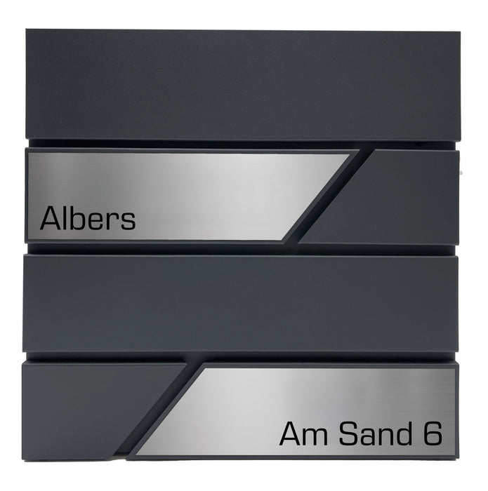 AlbersDesign Briefkasten B1 anthrazit (RAL7016) personalisiert mit Edelstahl-Schildern