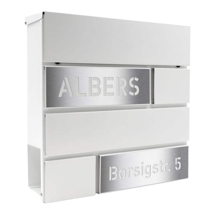 AlbersDesign Briefkasten B4 weiß (RAL9003) personalisiert mit Edelstahl-Schildern
